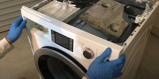 Ремонт стиральных машин Whirlpool в Лесне – сервис от Мастер24, цены от 2079 руб