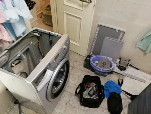 Ремонт стиральных машин Whirlpool в Лесне в октябре