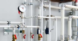 Замена труб водоснабжения в квартире в Лесне – цена от 4678 руб., Мастер24